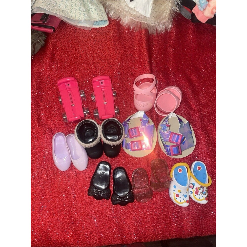 Dolls, Lot Shoes. Mixture Of Different Sizes And For Different Dolls
